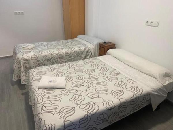 Pensión LF- Myla No Fumadores - Sin Ascensor : photo 3 de la chambre chambre lits jumeaux avec salle de bains privative