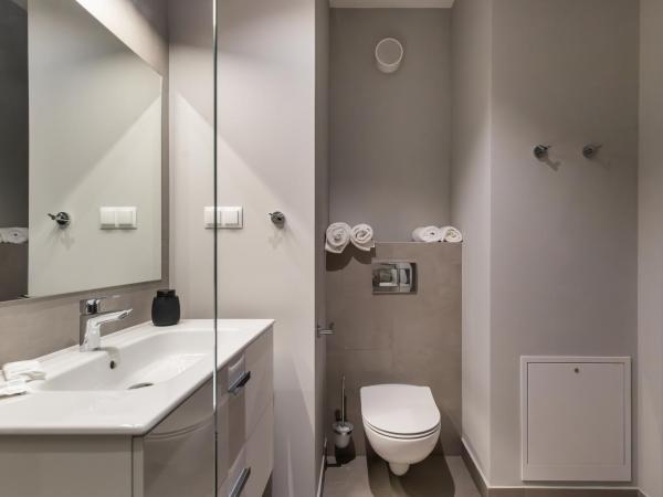 NextDoor Apartments : photo 8 de la chambre chambre lits jumeaux