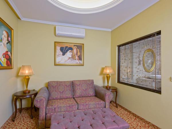 Museum Hotel Antique Roman Palace - Adults Only Ultra All Inclusive : photo 6 de la chambre suite lit king-size