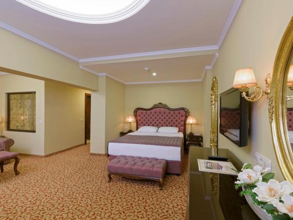 Museum Hotel Antique Roman Palace - Adults Only Ultra All Inclusive : photo 8 de la chambre suite lit king-size