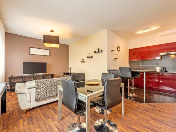 Logis Hotel Center : photo 1 de la chambre suite avec cuisine