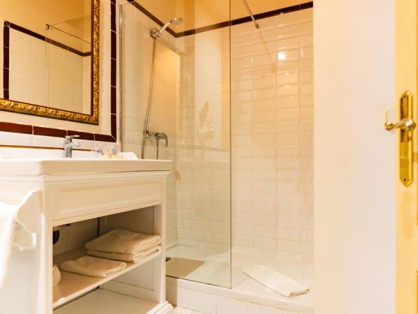 Ad Hoc Monumental 1881 : photo 3 de la chambre chambre double ou lits jumeaux