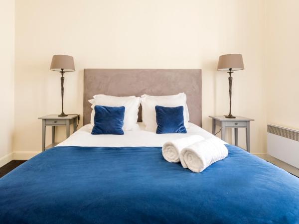 Faubourg Saint-Honore 1 BDR : photo 9 de la chambre appartement
