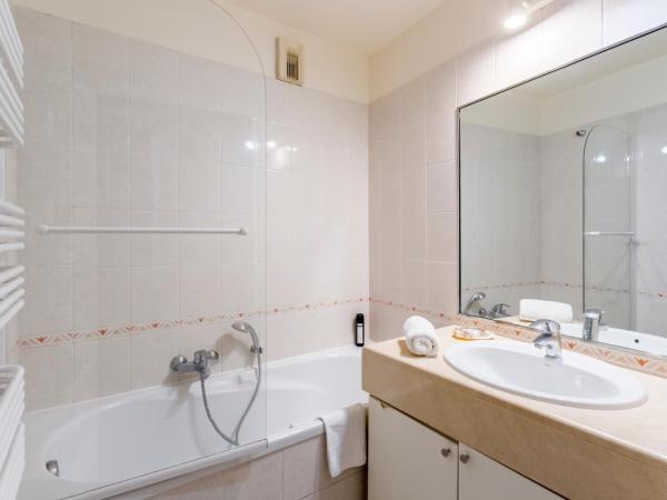 Faubourg Saint-Honore 1 BDR : photo 10 de la chambre appartement