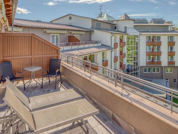 Lotus Therme Hotel & Spa : photo 10 de la chambre suite deluxe avec baignoire spa