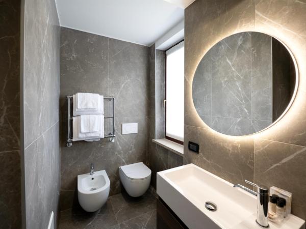 Hotel Carlton : photo 8 de la chambre suite - vue sur rivière