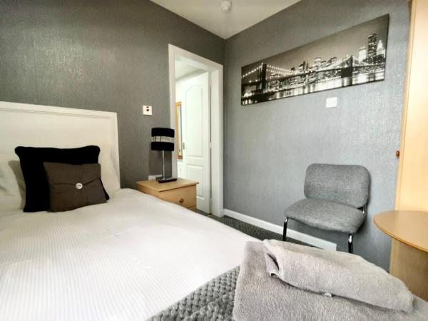 Vaila Guest House : photo 2 de la chambre chambre simple avec salle de bains privative