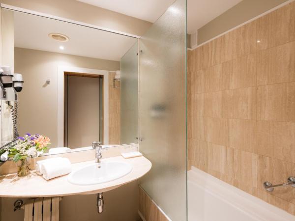 Hotel Ciudad de Valladolid : photo 6 de la chambre chambre lits jumeaux standard