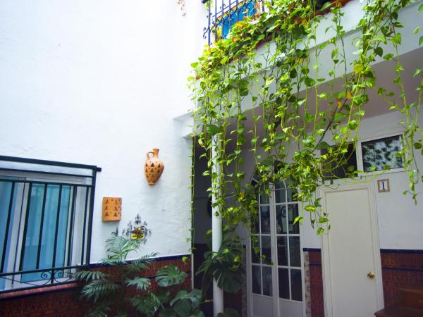 Pensión Santa María la Blanca : photo 3 de la chambre chambre simple standard avec salle de bains commune