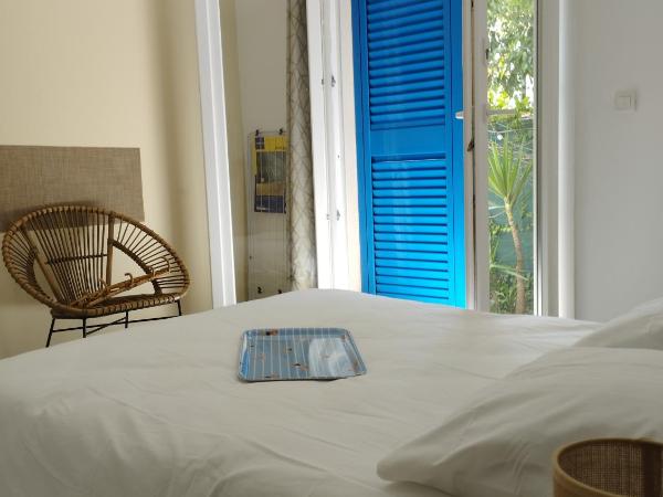 Maison d'Hôtes Floribel : photo 3 de la chambre studio avec terrasse