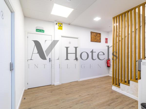 AYZ Princesa-Auto check-in property : photo 7 de la chambre chambre double avec salle de bains privative