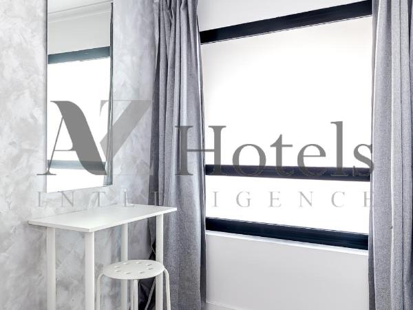 AYZ Princesa-Auto check-in property : photo 2 de la chambre chambre double standard avec salle de bains commune