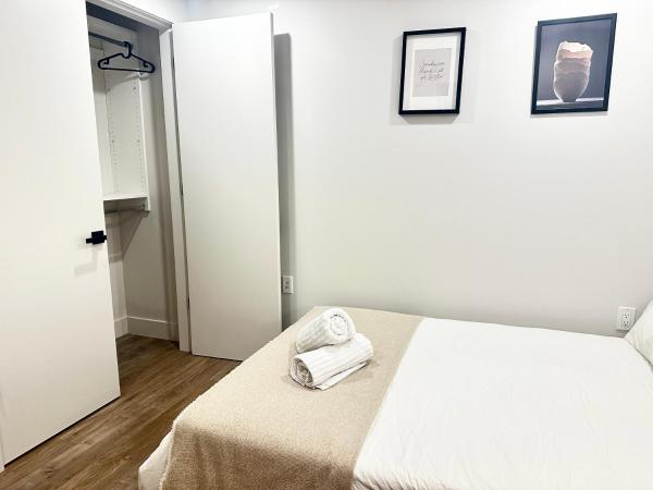 New Suite with Private Bathroom 8 mins to UBC : photo 5 de la chambre chambre double deluxe avec baignoire