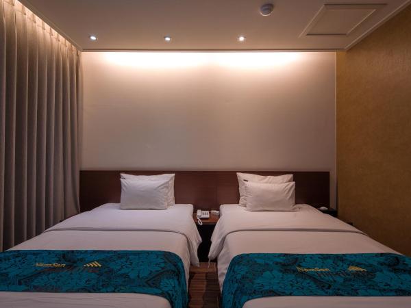 Namsan Hill Hotel : photo 6 de la chambre chambre lits jumeaux standard