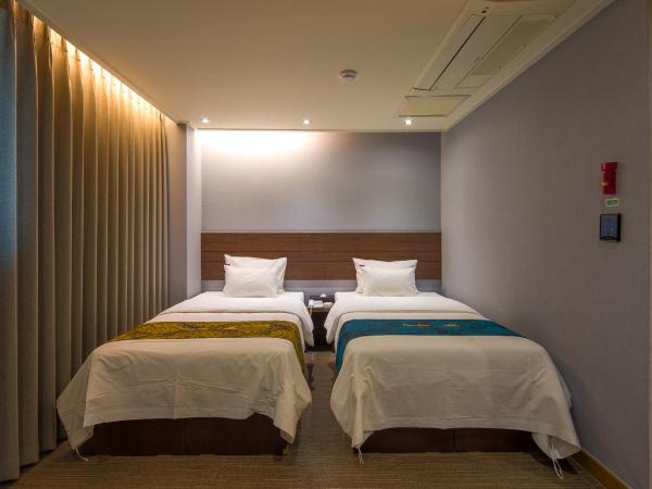 Namsan Hill Hotel : photo 7 de la chambre chambre lits jumeaux standard