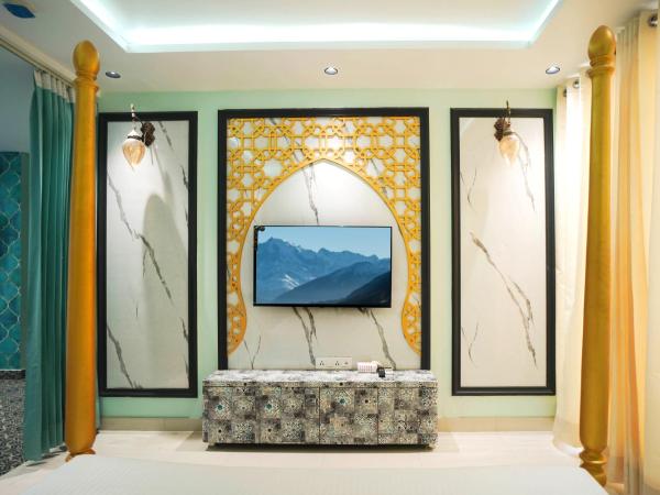 Orsom Stays - Sector 42 Gurgaon : photo 6 de la chambre chambre lit king-size supérieure