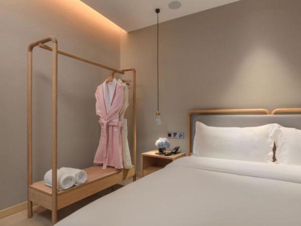 Westlake Art Hotel : photo 2 de la chambre chambre supérieure lit queen-size