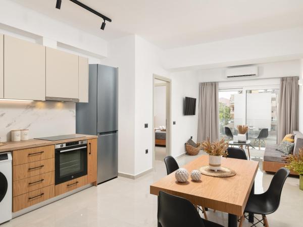 Elia City Apartments : photo 3 de la chambre appartement 1 chambre supérieur avec balcon