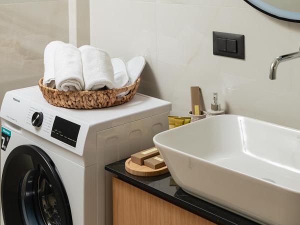 Elia City Apartments : photo 4 de la chambre appartement 1 chambre supérieur avec balcon