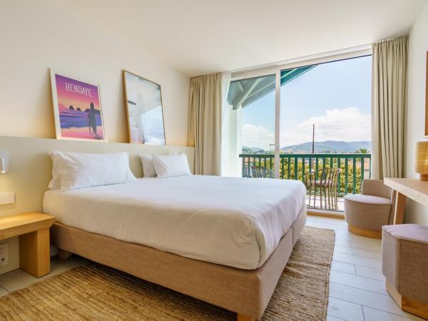 Hôtel Ibaïa - Piscine & Spa : photo 1 de la chambre chambre double supérieure