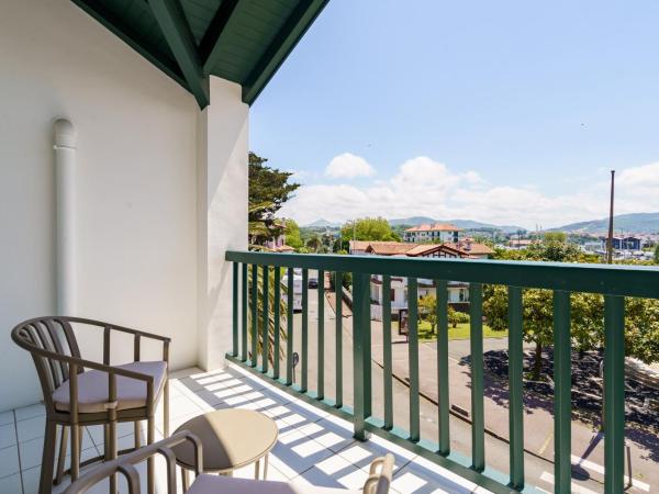 Hôtel Ibaïa - Piscine & Spa : photo 2 de la chambre chambre double supérieure