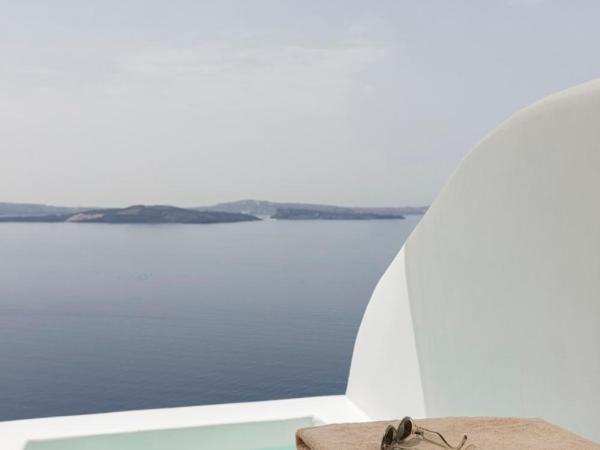 Canaves Ena - Small Luxury Hotels of the World : photo 1 de la chambre suite supérieure avec bassin profond