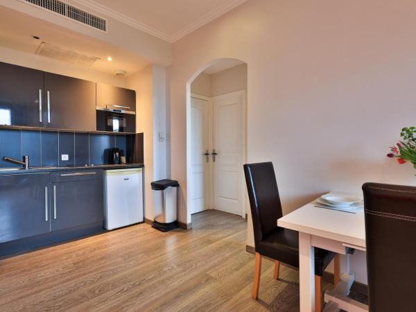 Emeraude Résidence Hotelière : photo 7 de la chambre hébergement 1 chambre nice (6 personnes)