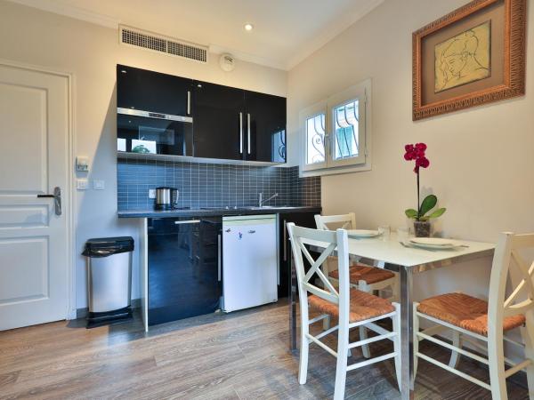 Emeraude Résidence Hotelière : photo 6 de la chambre hébergement 1 chambre deluxe cannes