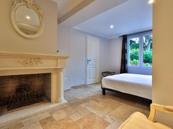 Emeraude Résidence Hotelière : photo 6 de la chambre chambre deluxe juan les pins