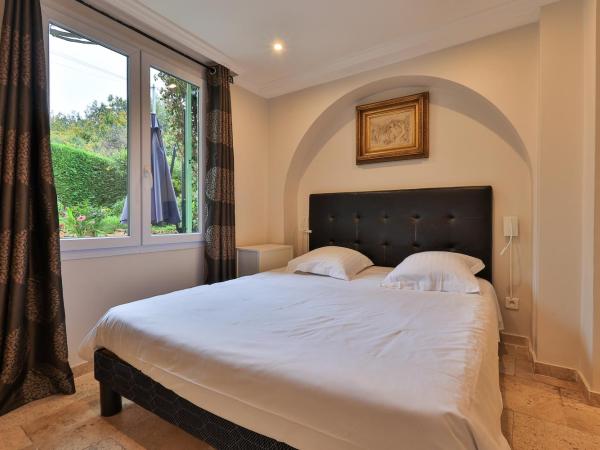 Emeraude Résidence Hotelière : photo 7 de la chambre chambre deluxe juan les pins