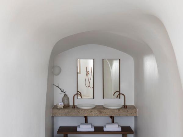 Canaves Ena - Small Luxury Hotels of the World : photo 10 de la chambre suite 2 chambres supérieure