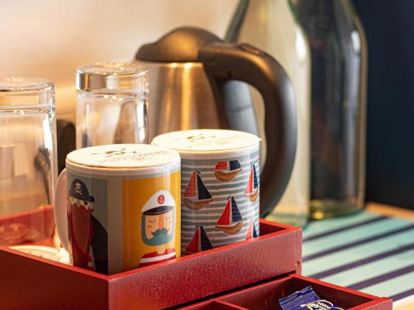 Polo Floatel Kolkata : photo 4 de la chambre chambre double deluxe