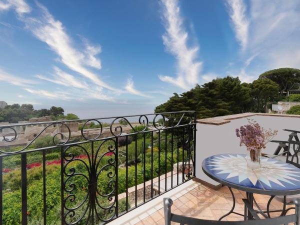 Sina Flora : photo 9 de la chambre chambre familiale - vue sur mer