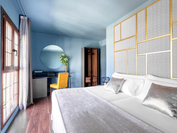Pamplona Catedral Hotel : photo 1 de la chambre chambre double ou lits jumeaux