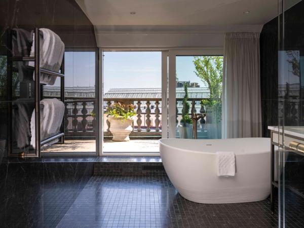 Bank Hotel, a Member of Small Luxury Hotels : photo 4 de la chambre suite exécutive penthouse avec terrasse