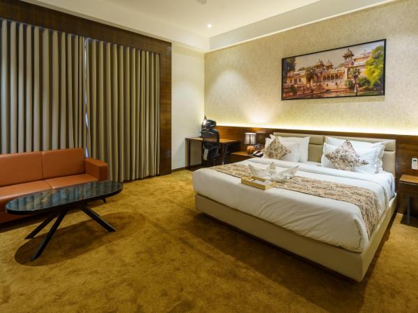 Hotel Mivaante : photo 10 de la chambre suite lit king-size