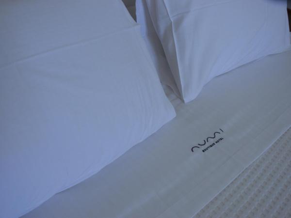 Νumi Boutique Hotel : photo 5 de la chambre suite junior