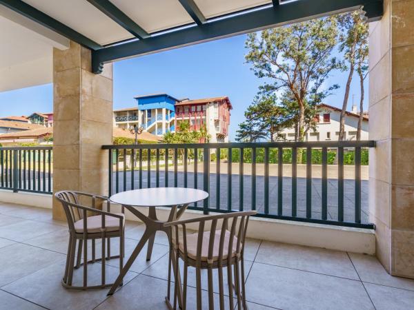 Residence Ibaia : photo 4 de la chambre appartement avec terrasse