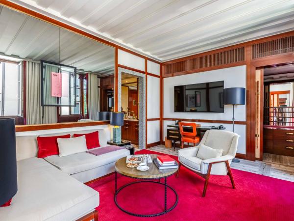 Portrait Milano - Lungarno Collection : photo 6 de la chambre suite junior - vue sur jardin