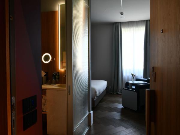 Palazzo Tirso MGallery Cagliari : photo 9 de la chambre chambre supérieure