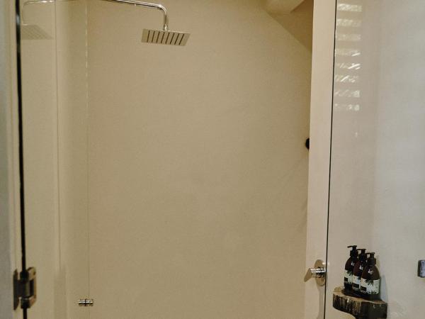 Una Vida : photo 4 de la chambre chambre tropicale avec petite piscine et jardin privé