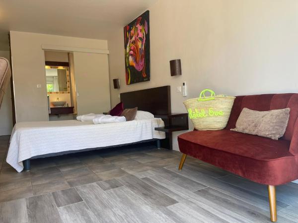 Hôtel Eve Cap d'agde Village Naturiste : photo 2 de la chambre suite junior avec terrasse