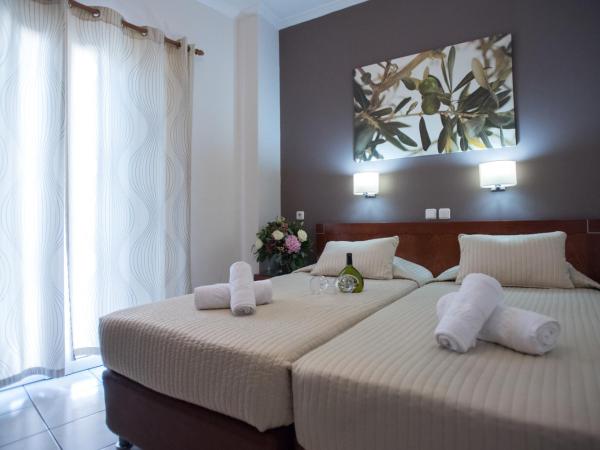 Epidavros Hotel : photo 8 de la chambre chambre double ou lits jumeaux
