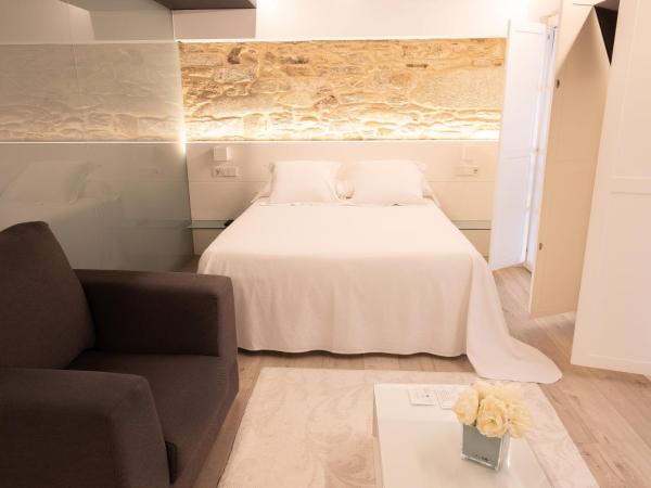 Hotel Montes : photo 6 de la chambre suite junior