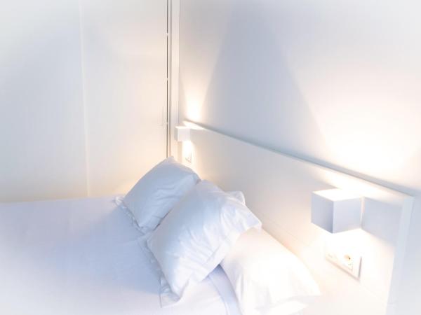 Hotel Montes : photo 8 de la chambre suite junior - vue sur jardin