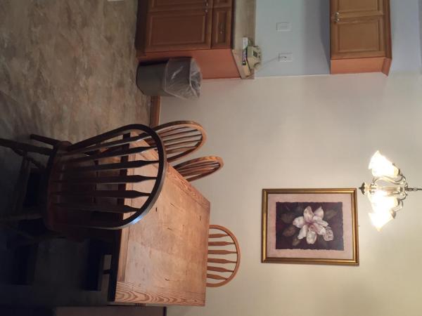 MacThrift Motor Inn : photo 5 de la chambre suite 2 chambres