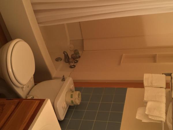 MacThrift Motor Inn : photo 5 de la chambre chambre avec coin cuisine