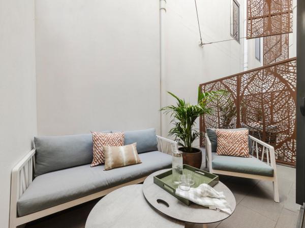 Sage Hotel James Street : photo 3 de la chambre superior queen courtyard room - pet friendly