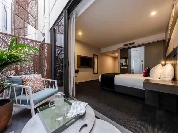 Sage Hotel James Street : photo 1 de la chambre superior queen courtyard room - pet friendly