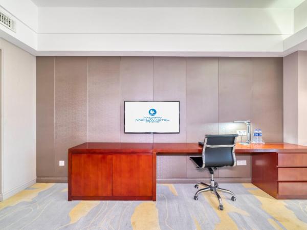 海外海纳川酒店拱墅万达广场渡驾桥地铁站店 : photo 4 de la chambre chambre lits jumeaux deluxe